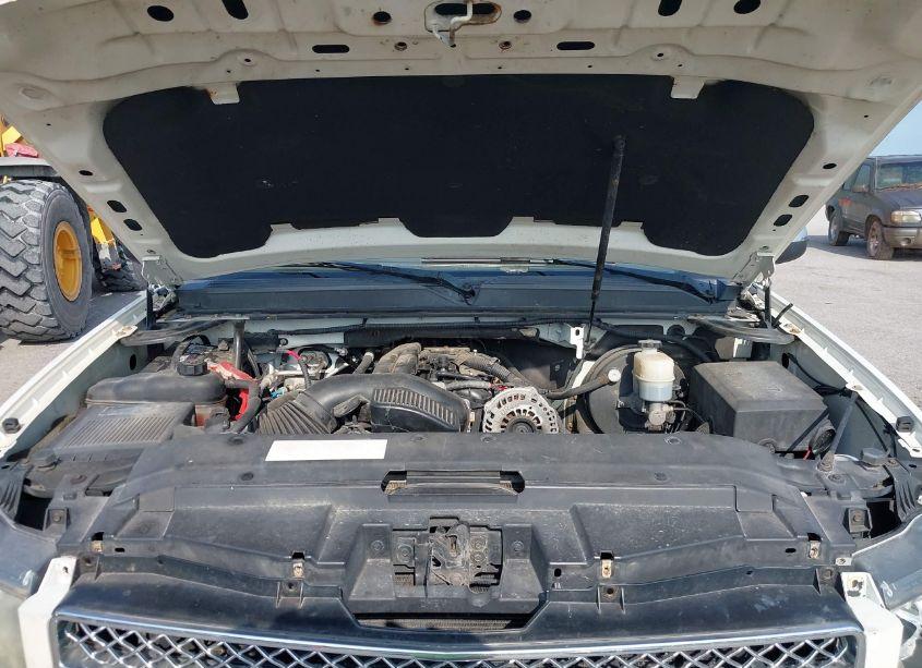 Photo 10 of 2009 Chevrolet Tahoe K1500 LTZ (VIN 1GNFK330X9R291138)