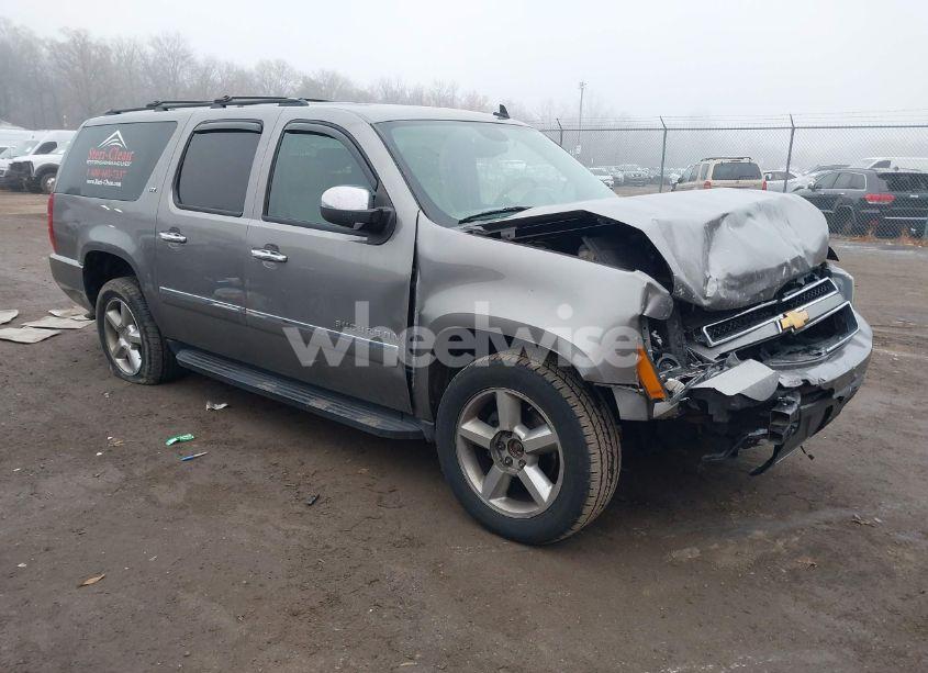 2009 Chevrolet Suburban 1500 LTZ (VIN 1GNFK36309R294720) main photo