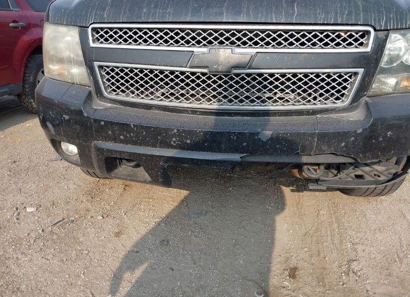 Photo 6 of 2009 Chevrolet Suburban 1500 LTZ (VIN 1GNFK36329R209098)