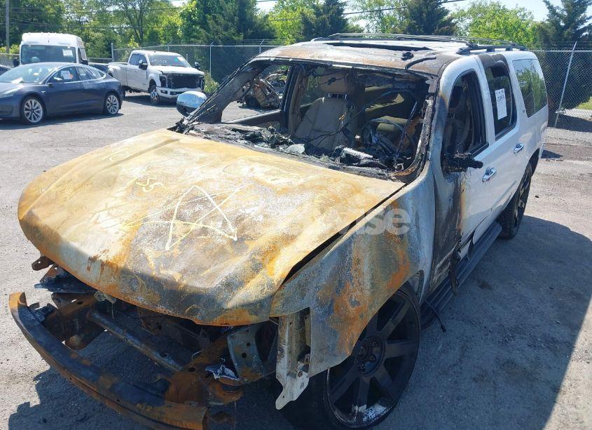 Photo 6 of 2009 Chevrolet Suburban 1500 LTZ (VIN 1GNFK36339R200149)