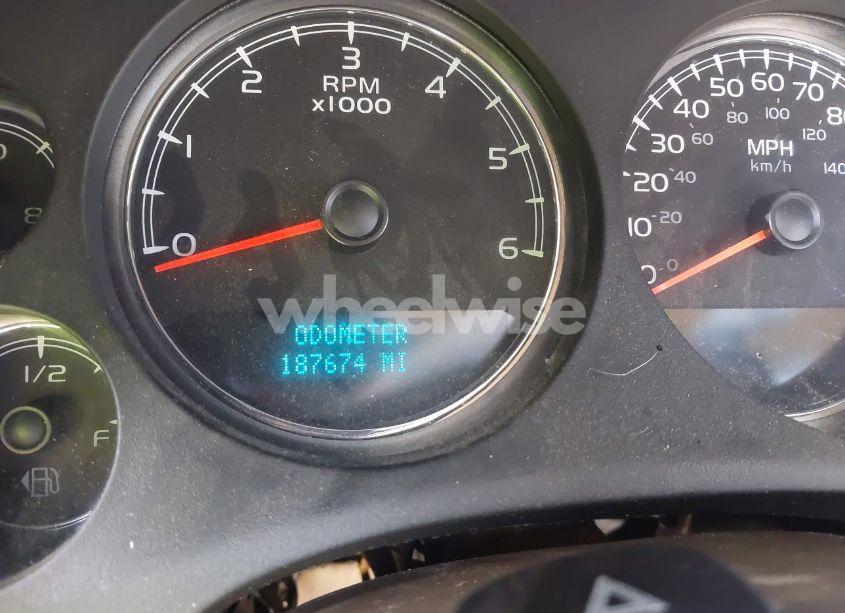 Photo 15 of 2009 Chevrolet Suburban 1500 LTZ (VIN 1GNFK36349R289729)