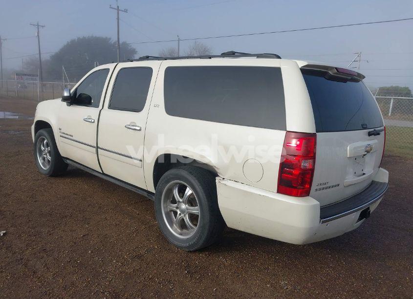 Photo 3 of 2009 Chevrolet Suburban 1500 LTZ (VIN 1GNFK36349R289729)