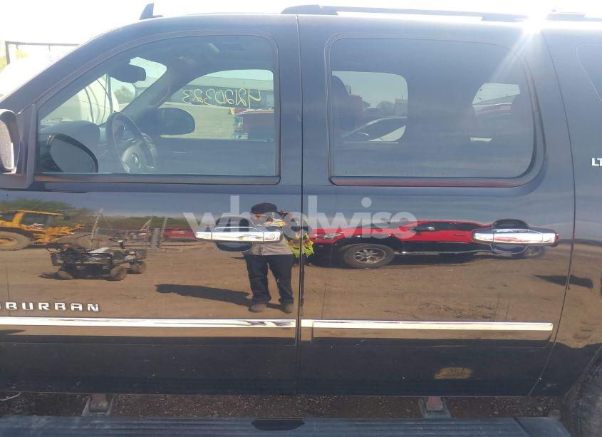 Photo 14 of 2009 Chevrolet Suburban 1500 LTZ (VIN 1GNFK36359R219818)