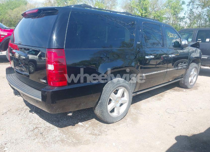 Photo 4 of 2009 Chevrolet Suburban 1500 LTZ (VIN 1GNFK36359R219818)