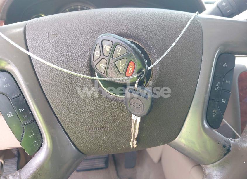 Photo 11 of 2009 Chevrolet Suburban 1500 LTZ (VIN 1GNFK36399R234676)