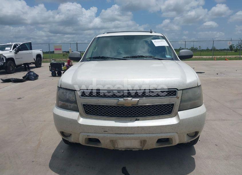 Photo 12 of 2009 Chevrolet Suburban 1500 LTZ (VIN 1GNFK36399R234676)