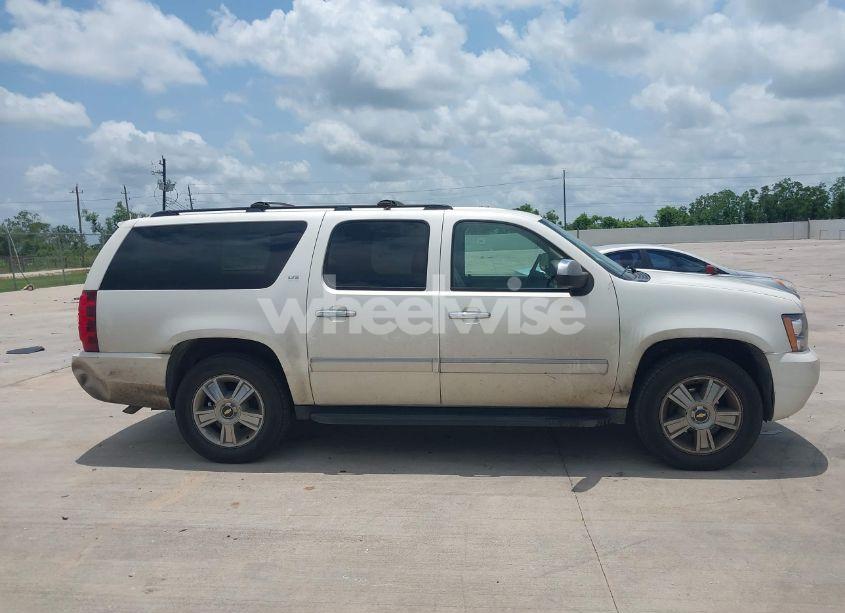 Photo 13 of 2009 Chevrolet Suburban 1500 LTZ (VIN 1GNFK36399R234676)