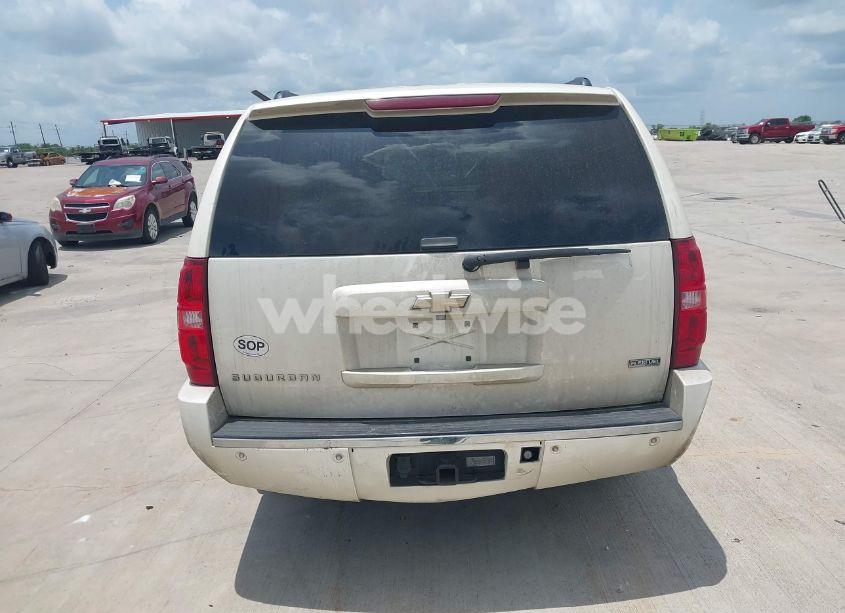 Photo 16 of 2009 Chevrolet Suburban 1500 LTZ (VIN 1GNFK36399R234676)