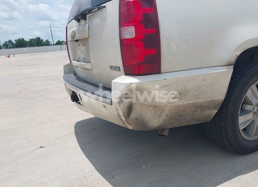 Photo 6 of 2009 Chevrolet Suburban 1500 LTZ (VIN 1GNFK36399R234676)