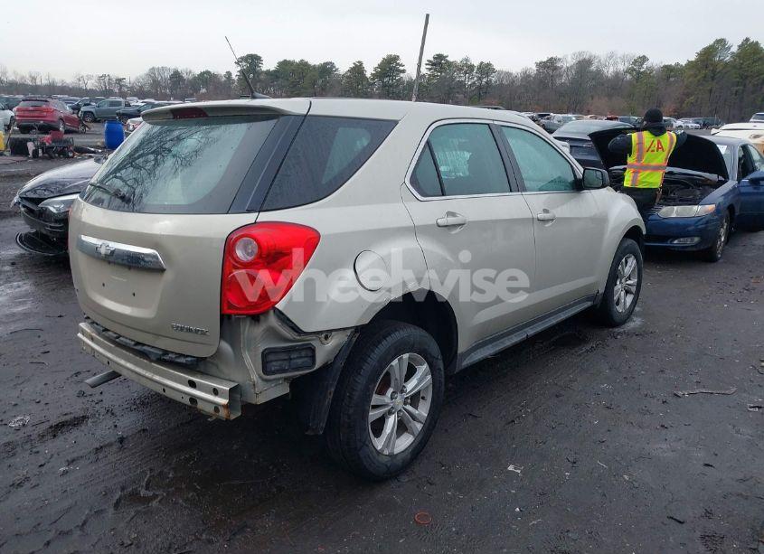 Photo 4 of 2013 Chevrolet Equinox LS (VIN 1GNFLCEK1DZ123232)