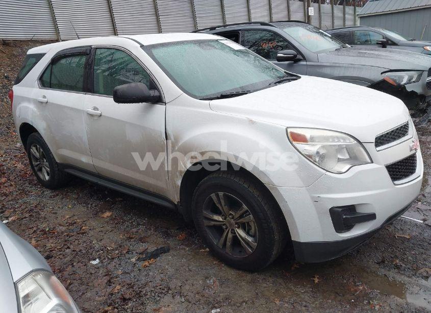 2013 Chevrolet Equinox LS (VIN 1GNFLCEK2DZ112868) main photo