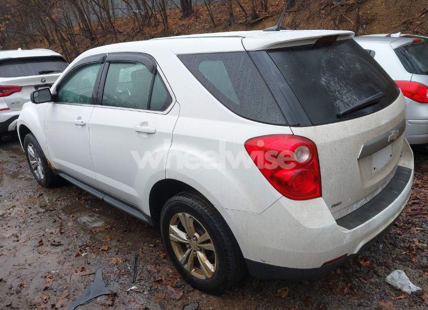 Photo 3 of 2013 Chevrolet Equinox LS (VIN 1GNFLCEK2DZ112868)