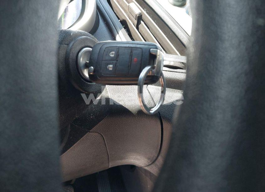 Photo 11 of 2013 Chevrolet Equinox LS (VIN 1GNFLCEK4DZ106859)