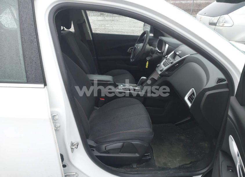 Photo 5 of 2013 Chevrolet Equinox LS (VIN 1GNFLCEK5DZ112802)