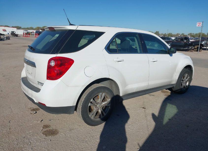 Photo 4 of 2013 Chevrolet Equinox LS (VIN 1GNFLCEK8DZ111059)