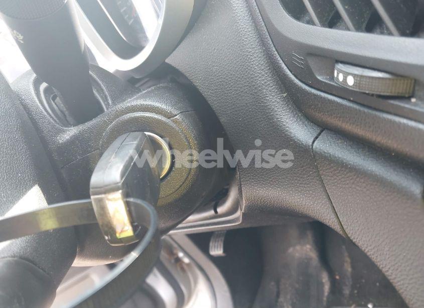 Photo 11 of 2013 Chevrolet Equinox 1LT (VIN 1GNFLEEK1DZ104983)