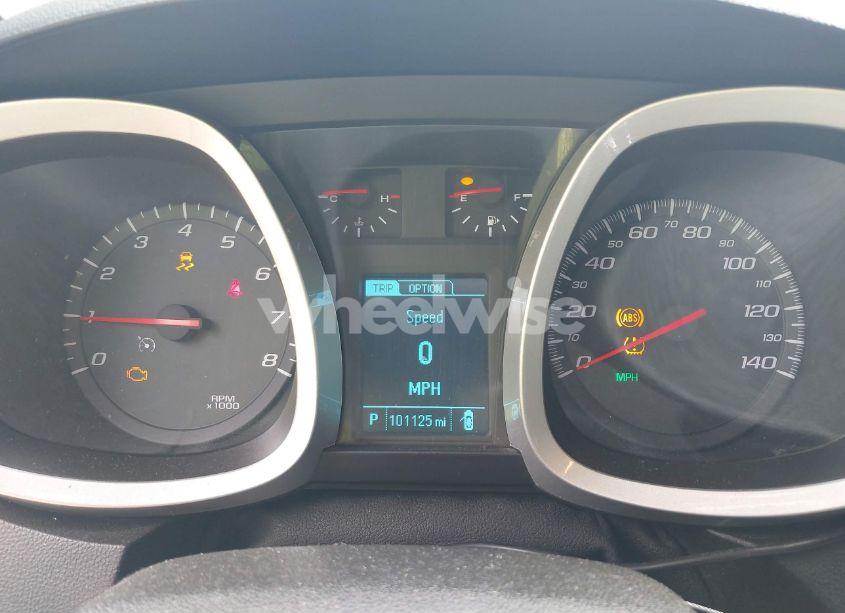 Photo 7 of 2015 Chevrolet Equinox LS (VIN 1GNFLEEK1FZ126677)