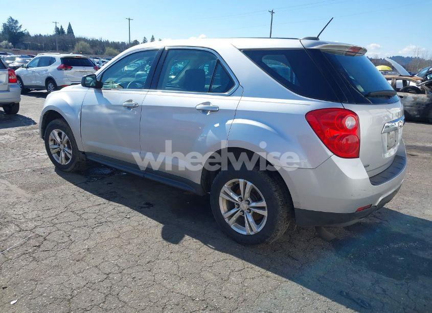 Photo 3 of 2015 Chevrolet Equinox LS (VIN 1GNFLEEK6FZ101905)
