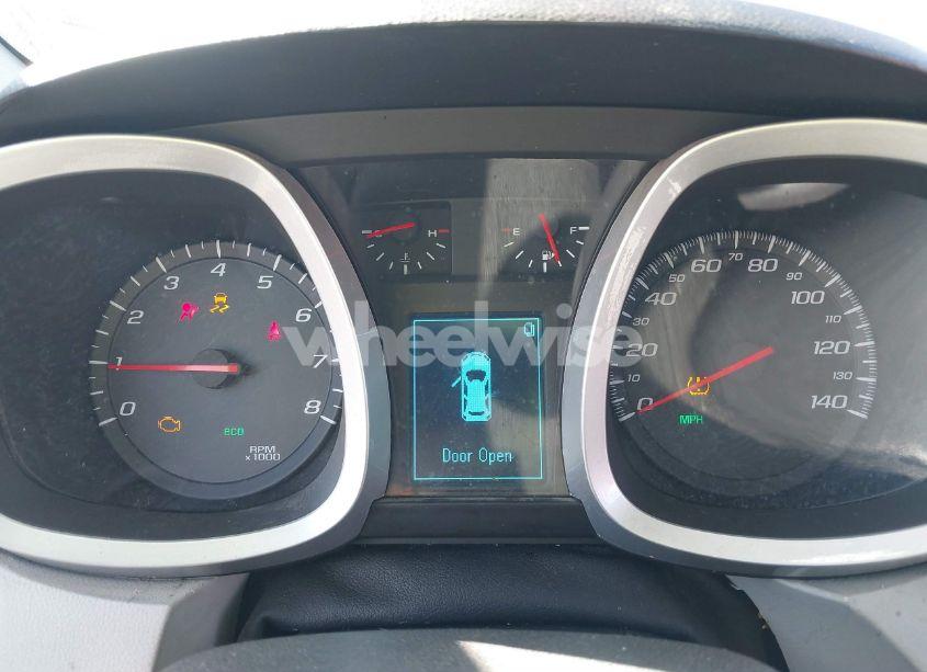 Photo 7 of 2015 Chevrolet Equinox LS (VIN 1GNFLEEK6FZ101905)