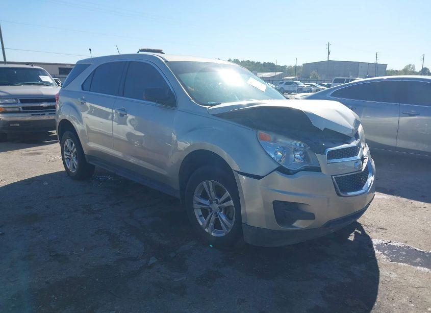 2014 Chevrolet Equinox LS (VIN 1GNFLEEK7EZ105900) main photo