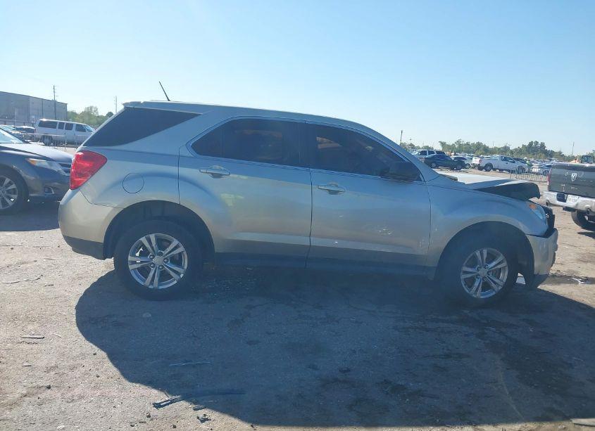 Photo 13 of 2014 Chevrolet Equinox LS (VIN 1GNFLEEK7EZ105900)