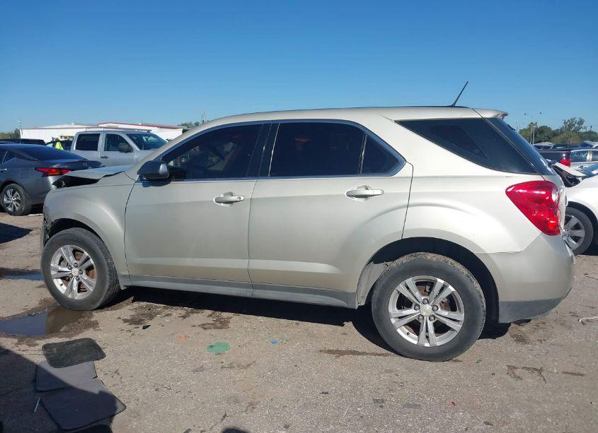 Photo 14 of 2014 Chevrolet Equinox LS (VIN 1GNFLEEK7EZ105900)