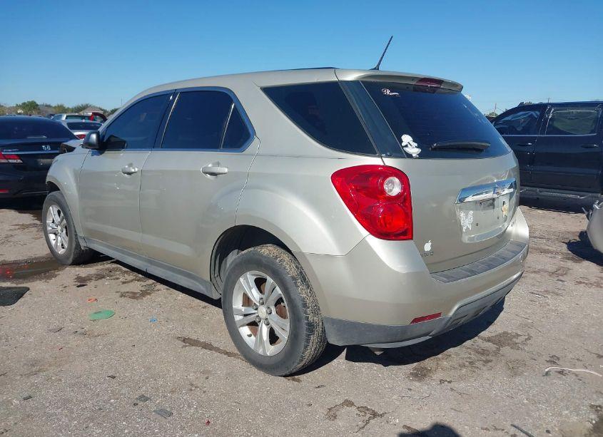 Photo 3 of 2014 Chevrolet Equinox LS (VIN 1GNFLEEK7EZ105900)