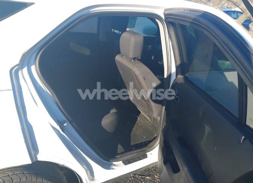 Photo 8 of 2014 Chevrolet Equinox LS (VIN 1GNFLEEK9EZ137120)