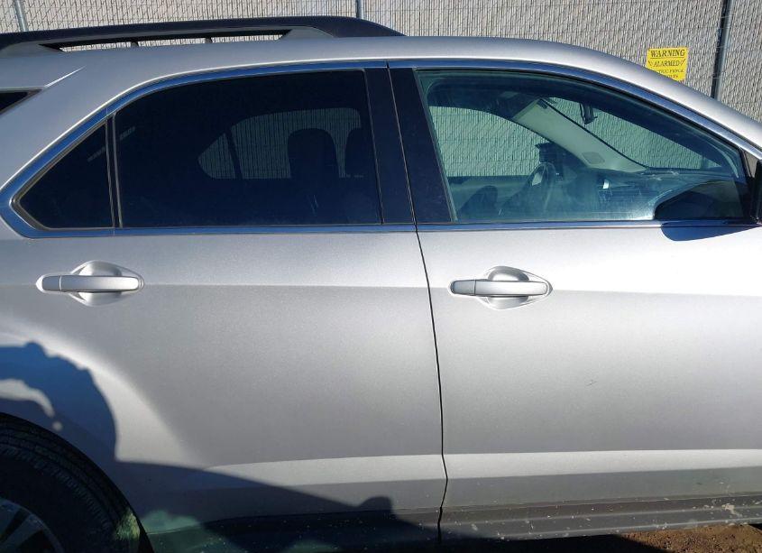 Photo 13 of 2015 Chevrolet Equinox 1LT (VIN 1GNFLFEK3FZ124287)