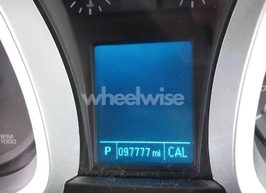 Photo 15 of 2015 Chevrolet Equinox 2LT (VIN 1GNFLGEK0FZ141053)