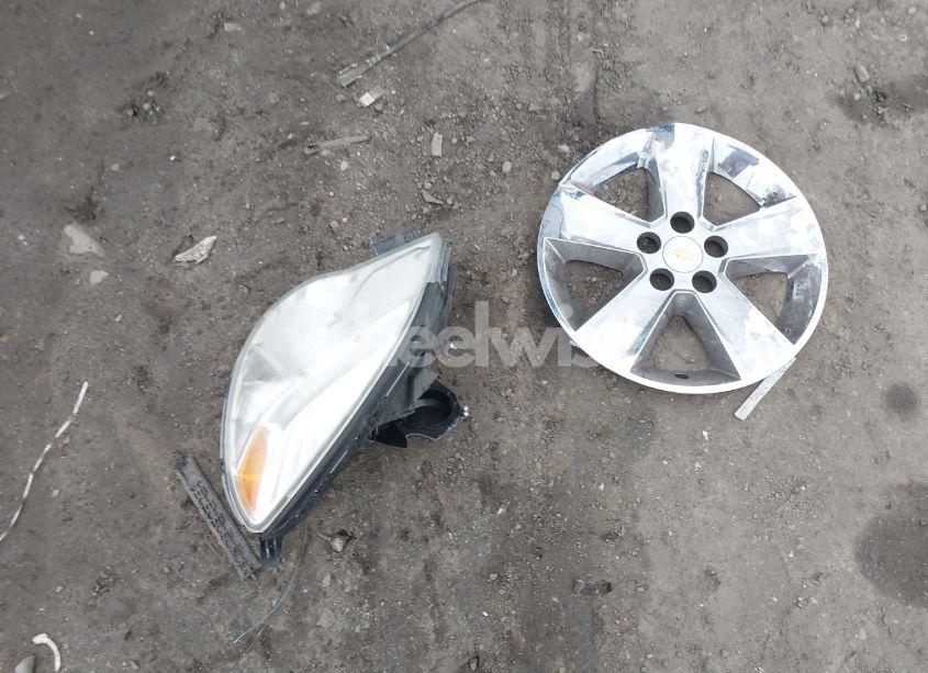 Photo 12 of 2015 Chevrolet Equinox 2LT (VIN 1GNFLGEK4FZ144389)