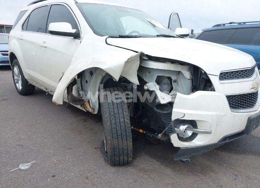 Photo 6 of 2015 Chevrolet Equinox 2LT (VIN 1GNFLGEKXFZ137981)