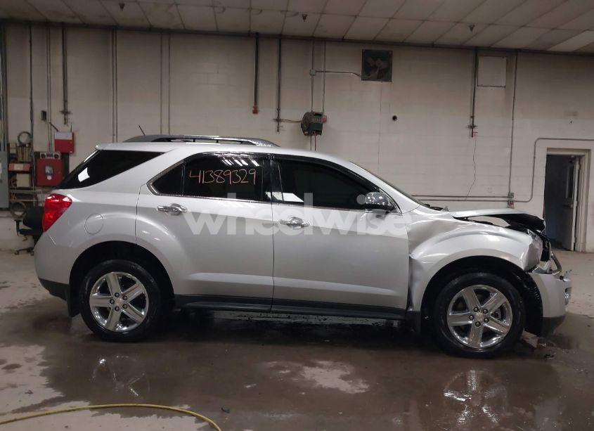 Photo 13 of 2015 Chevrolet Equinox LTZ (VIN 1GNFLHEK3FZ112717)