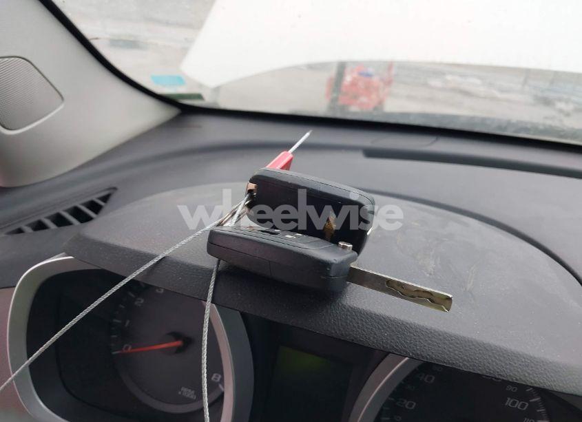 Photo 11 of 2015 Chevrolet Equinox LTZ (VIN 1GNFLHEK7FZ103177)