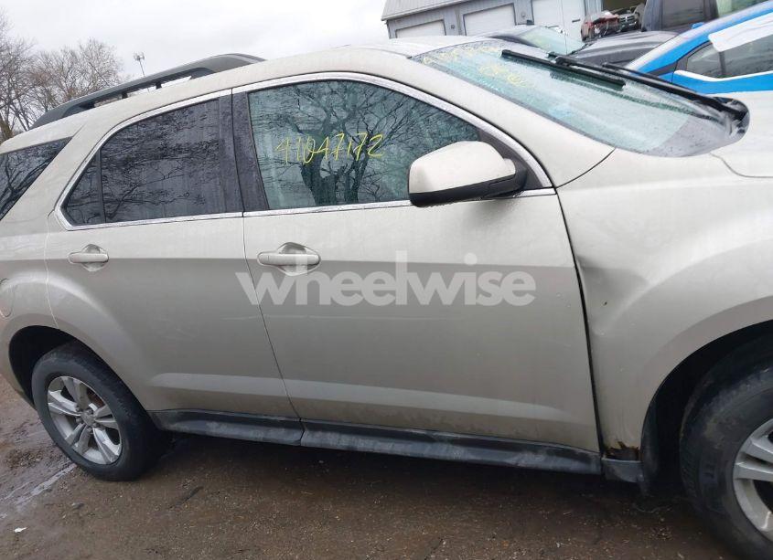 Photo 13 of 2013 Chevrolet Equinox 2LT (VIN 1GNFLNEK2DZ114129)