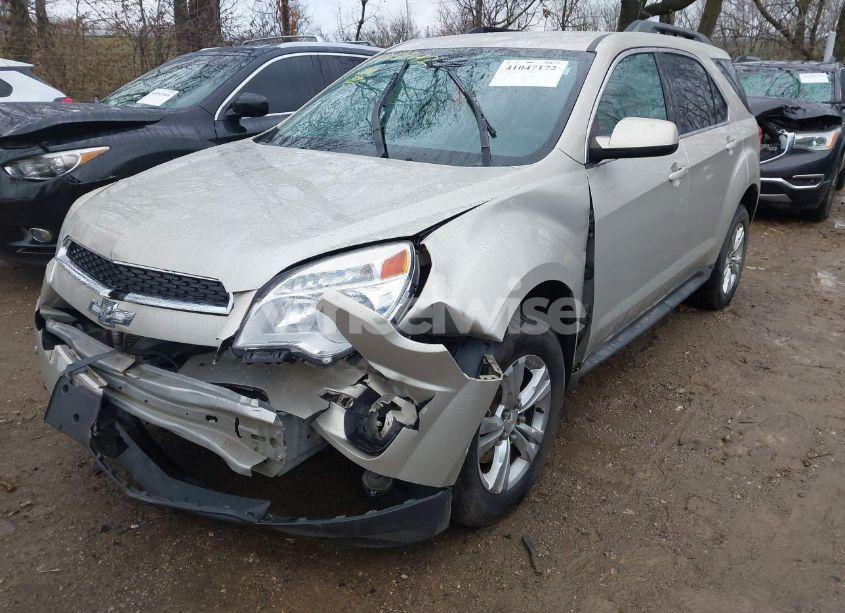 Photo 2 of 2013 Chevrolet Equinox 2LT (VIN 1GNFLNEK2DZ114129)