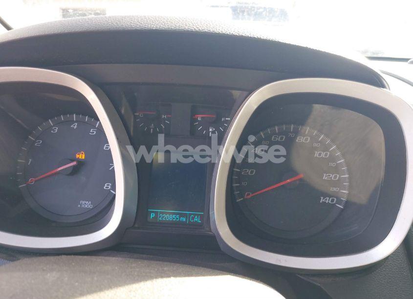 Photo 7 of 2013 Chevrolet Equinox 2LT (VIN 1GNFLNEK2DZ125065)