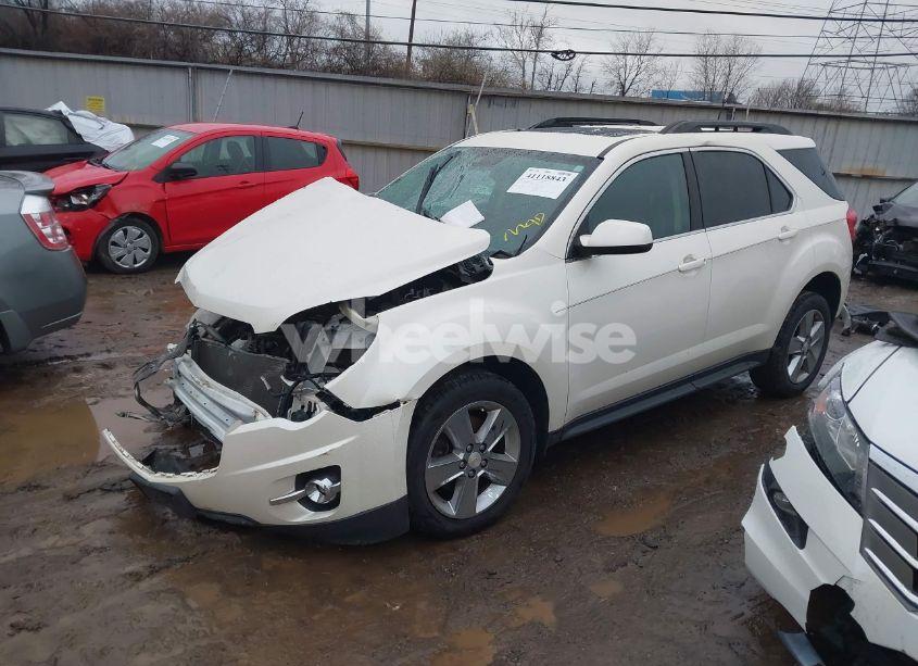 Photo 2 of 2013 Chevrolet Equinox 2LT (VIN 1GNFLNEK6DZ125408)
