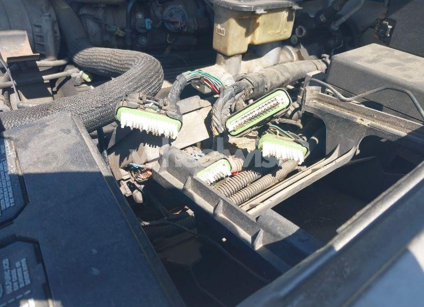 Photo 12 of 1999 Chevrolet Suburban 2500 (VIN 1GNGK26J9XJ481401)