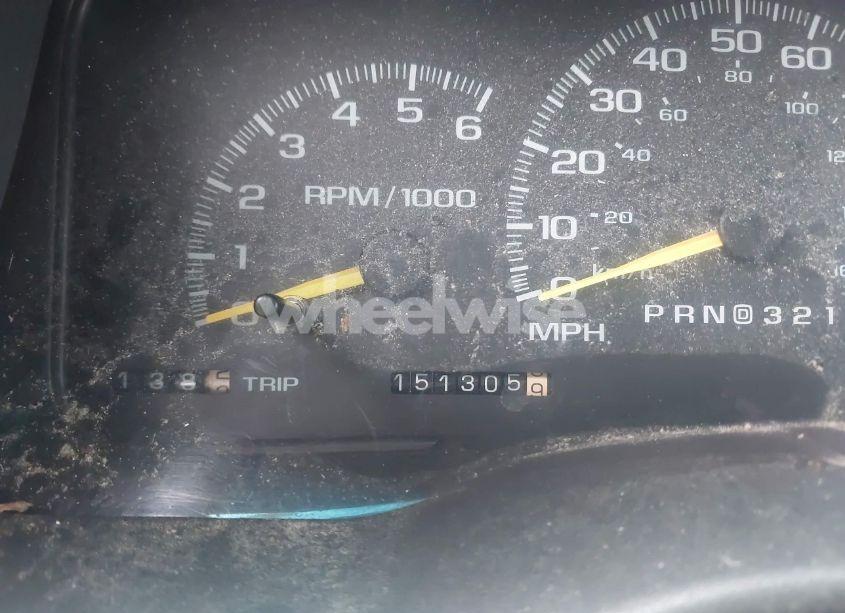Photo 7 of 1999 Chevrolet Suburban 2500 (VIN 1GNGK26JXXJ454336)