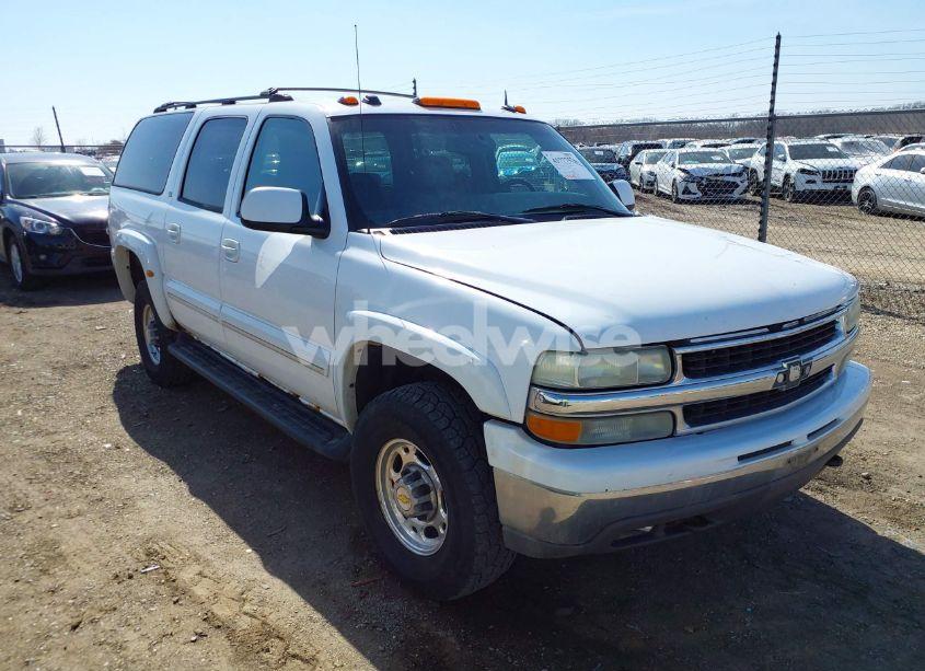 2004 Chevrolet Suburban 2500 LT (VIN 1GNGK26U54R157174) main photo