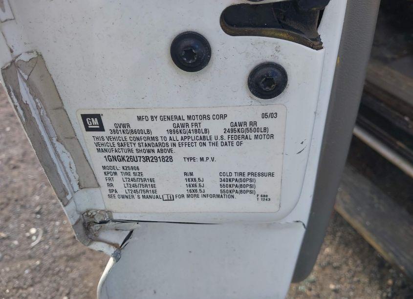 Photo 9 of 2003 Chevrolet Suburban 2500 LS (VIN 1GNGK26U73R291828)