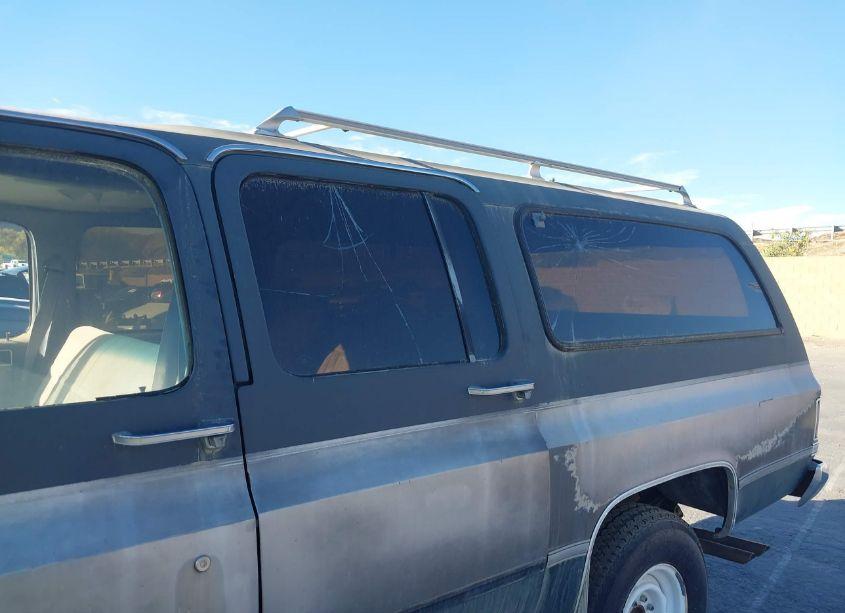 Photo 6 of 1988 Chevrolet Suburban V200 (VIN 1GNGV26K9JF129462)