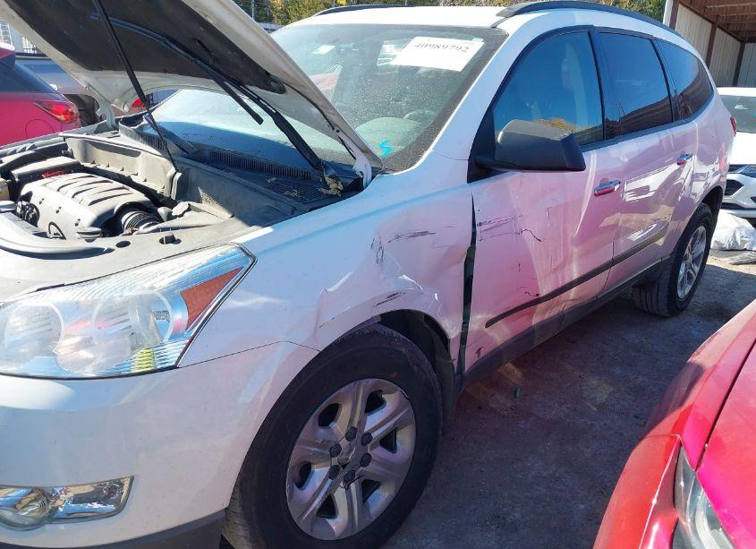 Photo 6 of 2012 Chevrolet Traverse LS (VIN 1GNKREED0CJ420807)