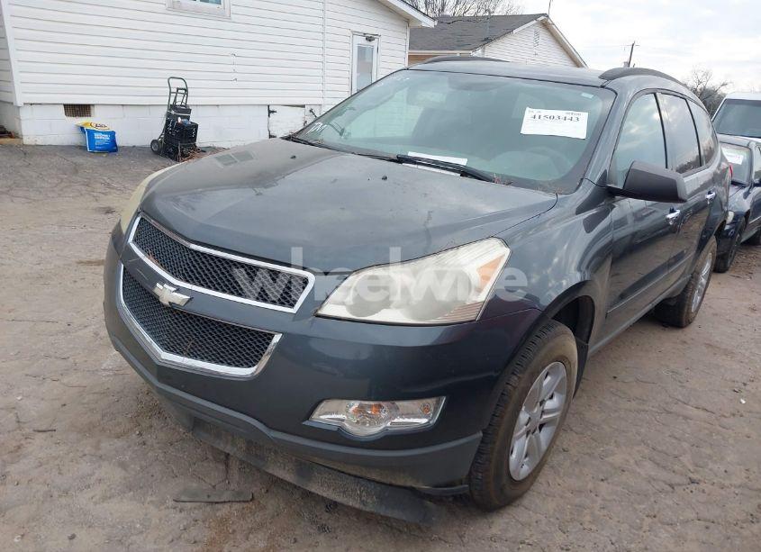 Photo 2 of 2011 Chevrolet Traverse LS (VIN 1GNKREED1BJ219433)