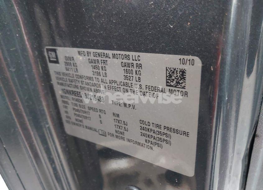 Photo 9 of 2011 Chevrolet Traverse LS (VIN 1GNKREED1BJ219433)