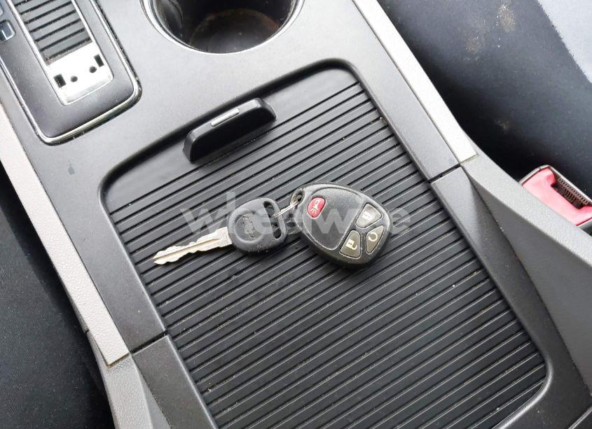 Photo 11 of 2011 Chevrolet Traverse LS (VIN 1GNKREED1BJ261696)