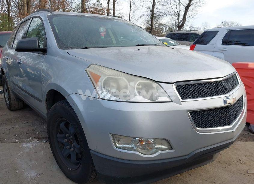 Photo 6 of 2012 Chevrolet Traverse LS (VIN 1GNKREED1CJ327052)