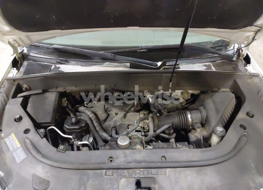 Photo 10 of 2011 Chevrolet Traverse LS (VIN 1GNKREED3BJ139115)