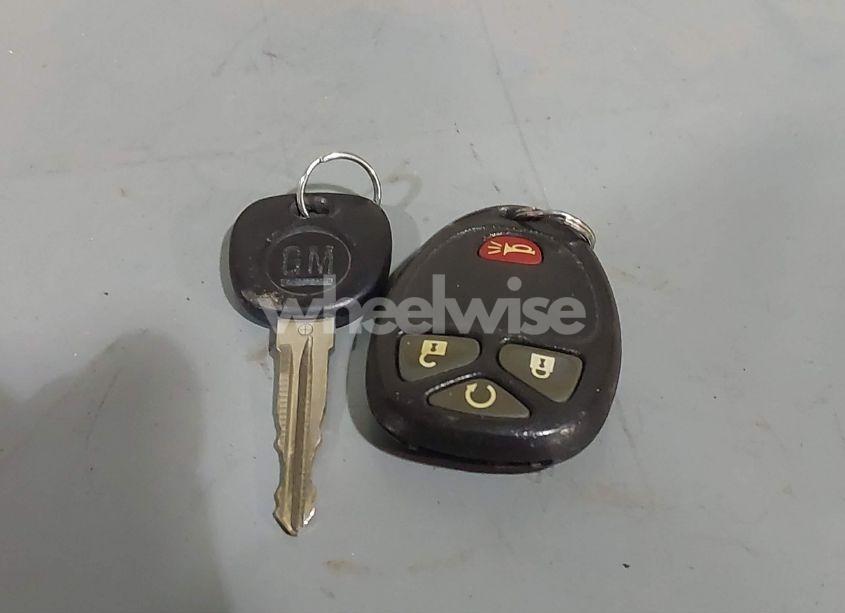 Photo 11 of 2011 Chevrolet Traverse LS (VIN 1GNKREED3BJ139115)